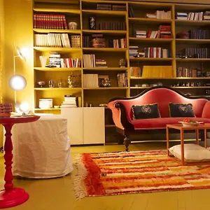 Appartement Luxury Bohemian With Private Garden In, Milan
